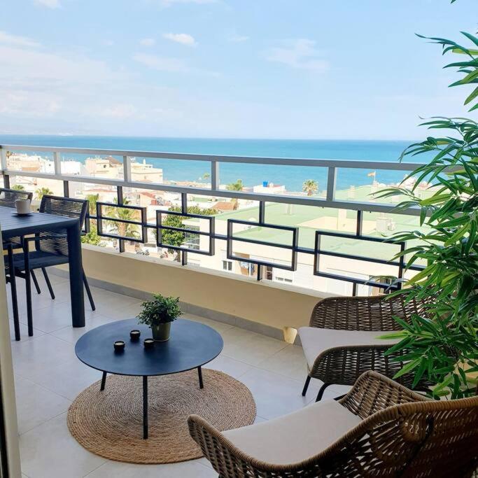 Apartment New, Nucleos Luxury Sea View Apartment, Pool *